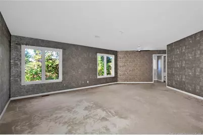 549 Rainforest Road, Hope Mills, NC 28348 - Photo 17