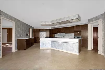 549 Rainforest Road, Hope Mills, NC 28348 - Photo 7