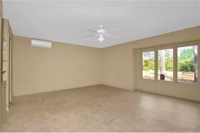 549 Rainforest Road, Hope Mills, NC 28348 - Photo 11