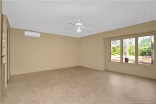 549 Rainforest Rd, Hope Mills, NC 28348 - Photo 11