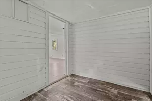 614 Hall St, Laurinburg, NC 28352 - Photo 13