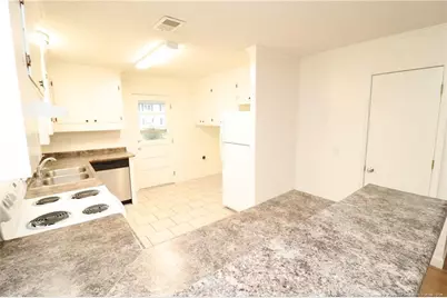 1426 Old Trinity Circle, Raleigh, NC 27607 - Photo 7