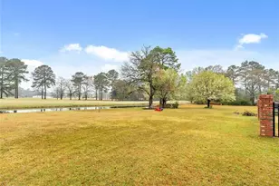 1114 4 Wood Dr, Fayetteville, NC 28312 - Photo 19