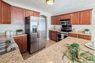 191 Wolfbridge Dr, Raeford, NC 28376 - Photo 13