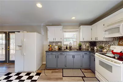 284 Channing Drive, Fayetteville, NC 28303 - Photo 9