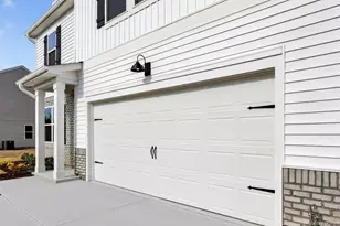 90 Discovery Wy, Spring Lake, NC 28390 - Photo 5