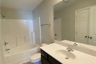 2539 Gardner Park Dr, Fayetteville, NC 28304 - Photo 7