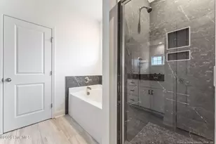 221 Telluride Ct, Aberdeen, NC 28315 - Photo 11