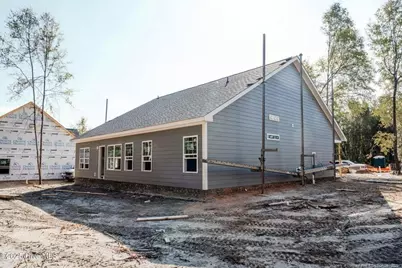 225 Telluride Court, Aberdeen, NC 28315 - Photo 5