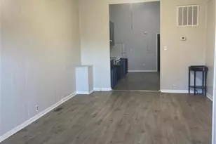 401 S Clinton Ave, Dunn, NC 28334 - Photo 9