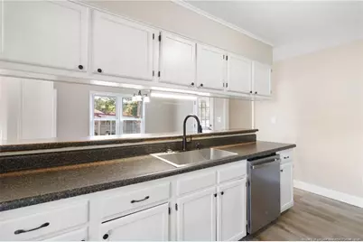 6986 Calamar Drive, Fayetteville, NC 28314 - Photo 15