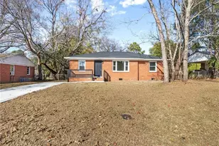 4818 Cottonwood Dr, Fayetteville, NC 28304 - Photo 3