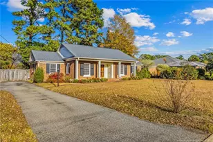 2706 Huntington Rd, Fayetteville, NC 28303 - Photo 3