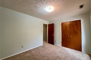 1899 Tryon Dr, Fayetteville, NC 28303 - Photo 17