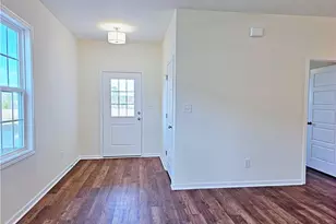 1822 Fordham Dr, Fayetteville, NC 28304 - Photo 3