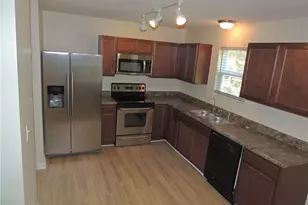 46 Hallow Oak St, Spring Lake, NC 28390 - Photo 5