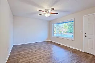 408 Lynhurst Dr, Fayetteville, NC 28314 - Photo 5