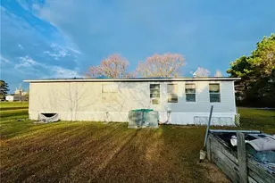 64 Outfield Dr, Bladenboro, NC 28320 - Photo 3