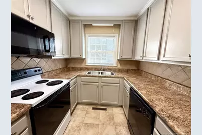 1916 Spruce Street, Fayetteville, NC 28303 - Photo 11