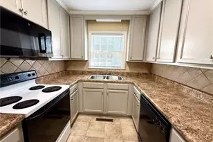 1916 Spruce St, Fayetteville, NC 28303 - Photo 11