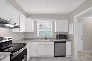 583 Winding Creek Rd, Fayetteville, NC 28305 - Photo 5