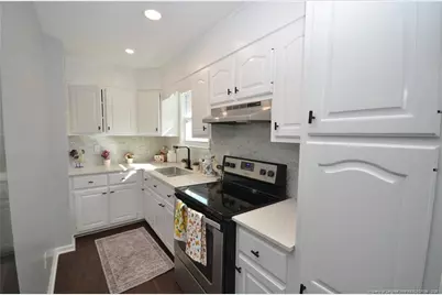 3235 Glenmore Drive, Hope Mills, NC 28348 - Photo 7