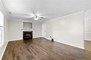 106 Hawthorn Dr, Raeford, NC 28376 - Photo 5