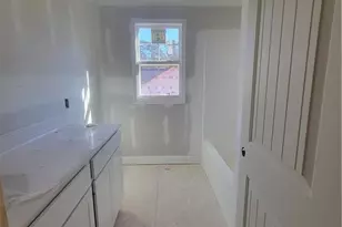 2441 Live Oak Dr, Fayetteville, NC 28306 - Photo 3