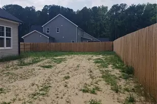 2453 Live Oak Dr, Fayetteville, NC 28306 - Photo 25