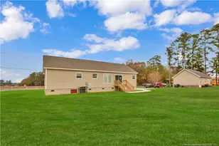 1600 Piney Grove Rd, Lumberton, NC 28360 - Photo 7