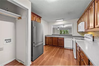 968 S Bay Drive, Sanford, NC 27332 - Photo 9