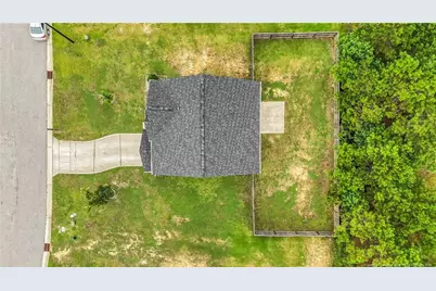 4517 Maple Crest Drive, Fayetteville, NC 28314 - Photo 3