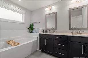 1612 Lizzie Lou Ct, Hope Mills, NC 28348 - Photo 15