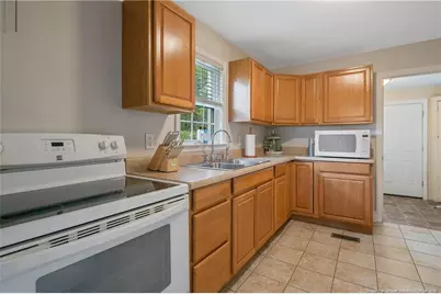 606 Poole Drive, Fayetteville, NC 28303 - Photo 15