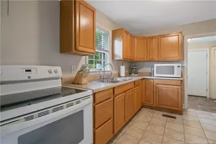 606 Poole Dr, Fayetteville, NC 28303 - Photo 15