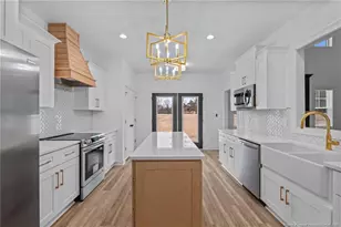 43 Mahogany Ct, Cameron, NC 28326 - Photo 11