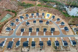 2137 Purebred Cir, Hope Mills, NC 28348 - Photo 3