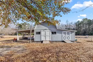 2421 Cleveland Ave, Fayetteville, NC 28312 - Photo 3