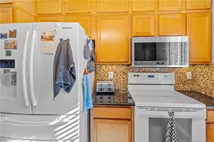 2421 Cleveland Ave, Fayetteville, NC 28312 - Photo 11