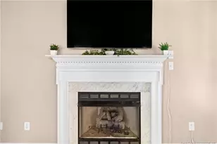 2421 Cleveland Ave, Fayetteville, NC 28312 - Photo 7