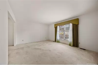 744 Buena Vista Drive, Fayetteville, NC 28311 - Photo 5