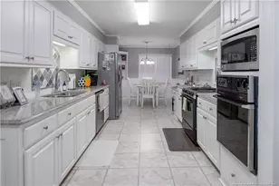 202 Forest Dr, Clinton, NC 28328 - Photo 11