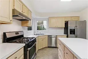 114 Covewood Ct, Cary, NC 27513 - Photo 13