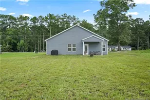 601 Laurel Lake Rd, Salemburg, NC 28385 - Photo 31