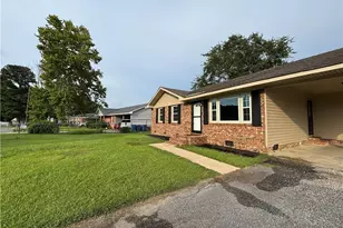 107 Mars Dr, Dunn, NC 28334 - Photo 5