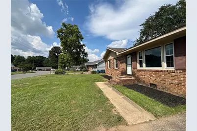 107 Mars Drive, Dunn, NC 28334 - Photo 9