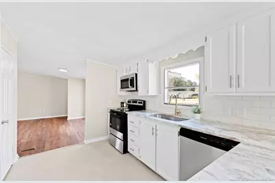 292 Grenada Road, Fayetteville, NC 28306 - Photo 3