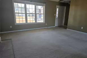 413 Turret Ct, Hope Mills, NC 28348 - Photo 9