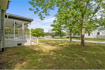 301 Central Street, Maxton, NC 28364 - Photo 41