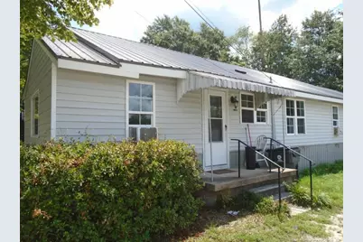 100 Spring Avenue #A, Spring Lake, NC 28390 - Photo 3